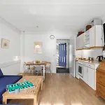 1 Bedroom Lovely In Neksø