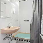 1 Bedroom Lovely In Lägenhet *
