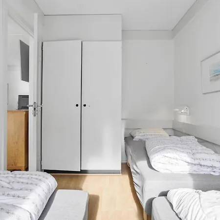 Apartamento 1 Bedroom Lovely In *