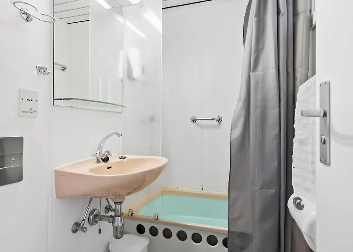 1 Bedroom Lovely In Apartamento *